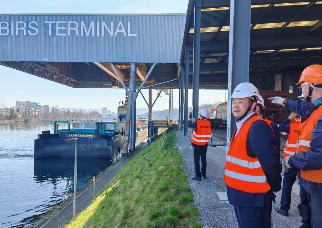 https://mmbiz.qpic.cn/sz_mmbiz_jpg/BVYHvzV577OyPzsKukgr7FKas7nwMRSKNv4tGPImcnNjI3jLGrBLH39XT7OD8iaBB5xXW7bSJW0Y006HMnicZjGg/640?wx_fmt=jpeg&from=appmsg&tp=wxpic&wxfrom=5&wx_lazy=1&wx_co=1 图片